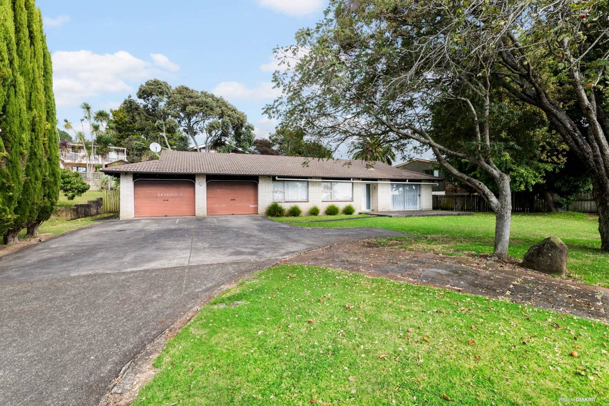 27 Mack Place, Red Hill, Papakura - Carousel 1