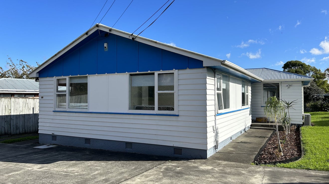 233 Matai Road, Raumati Beach, Paraparaumu - Carousel 2