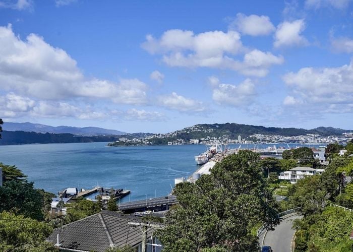 60 Anne Street, Wadestown, Wellington - Carousel 1