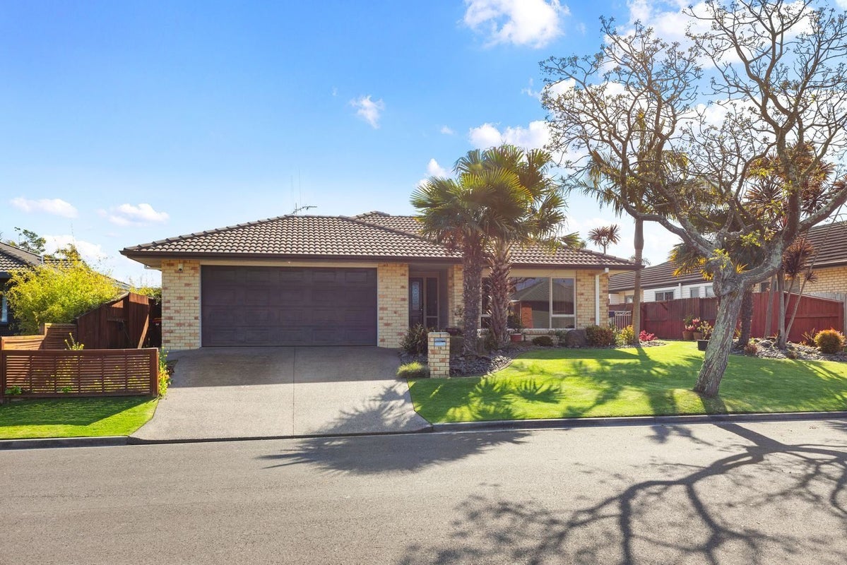 18 Carribean Place, Papamoa Beach, Papamoa - Carousel 1
