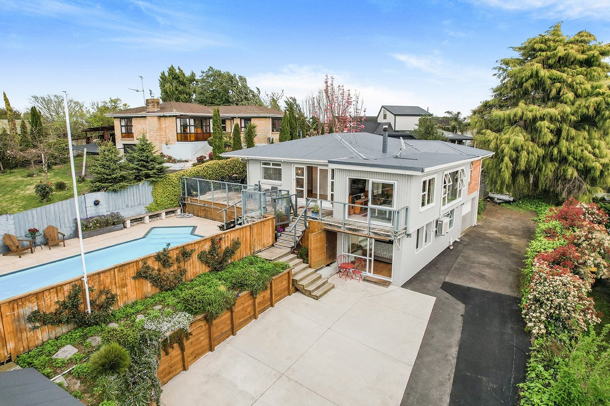 10 Prisk Street, Melville, Hamilton - Carousel 1