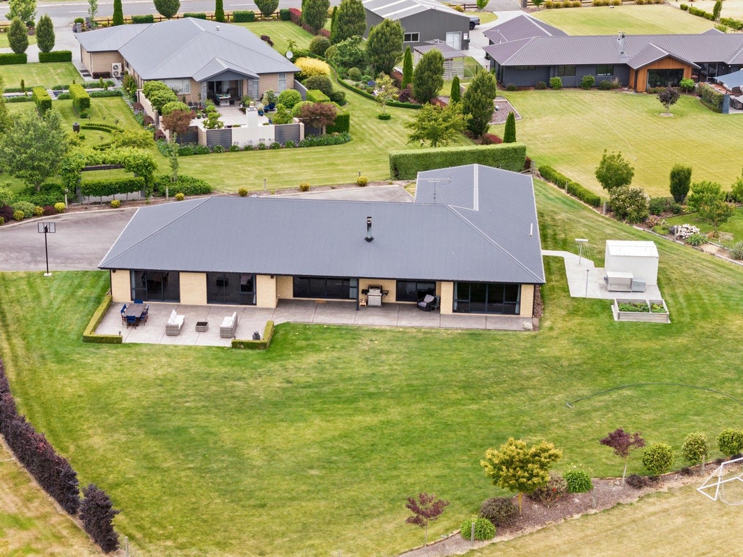 122A Tarbottons Road, Tinwald, Ashburton - Carousel 33