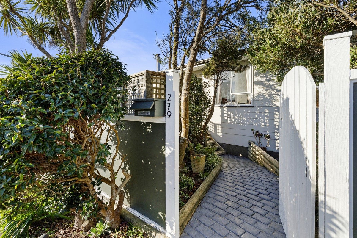 279 Mitchell Street, Brooklyn, Wellington - Carousel 2