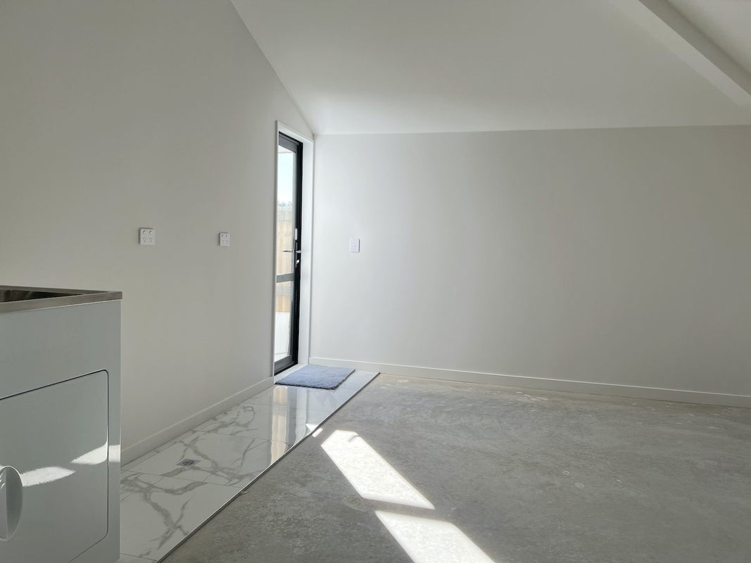 7/45 Amyes Road, Hornby, Christchurch - Carousel 11