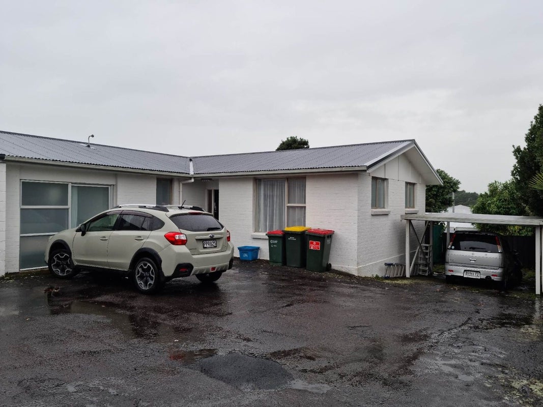 159d Lemon St, City Centre, New Plymouth, Taranaki - Carousel 1
