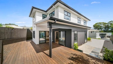 15A Tonkin Drive, Sunnynook, Auckland - Carousel 1