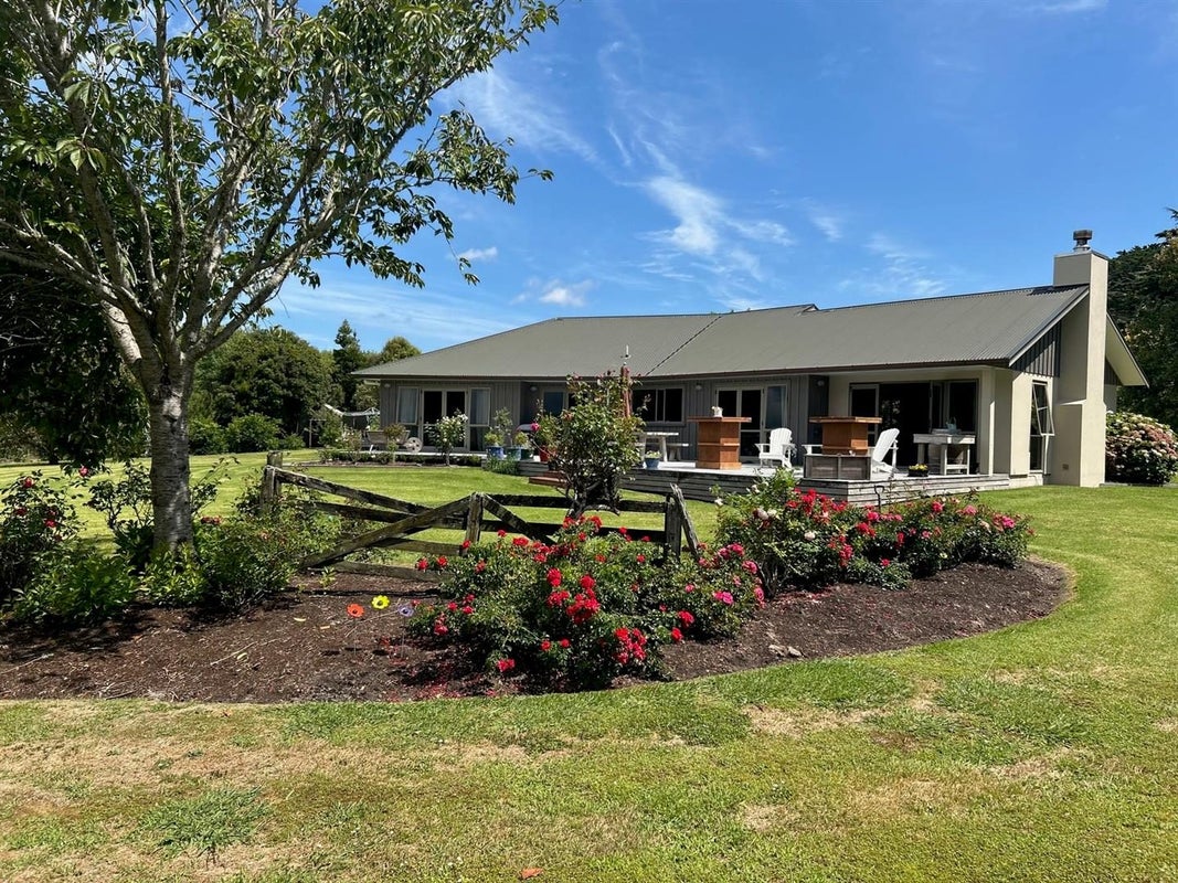 19 Valley Road, Kaukapakapa - Carousel 1