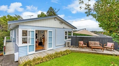 44 Tiri Tiri Road, Birkdale, Auckland - Carousel 1
