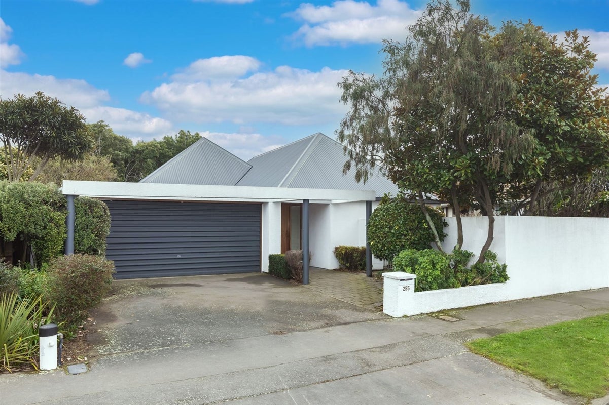 255 Avonhead Road, Avonhead, Christchurch - Carousel 2
