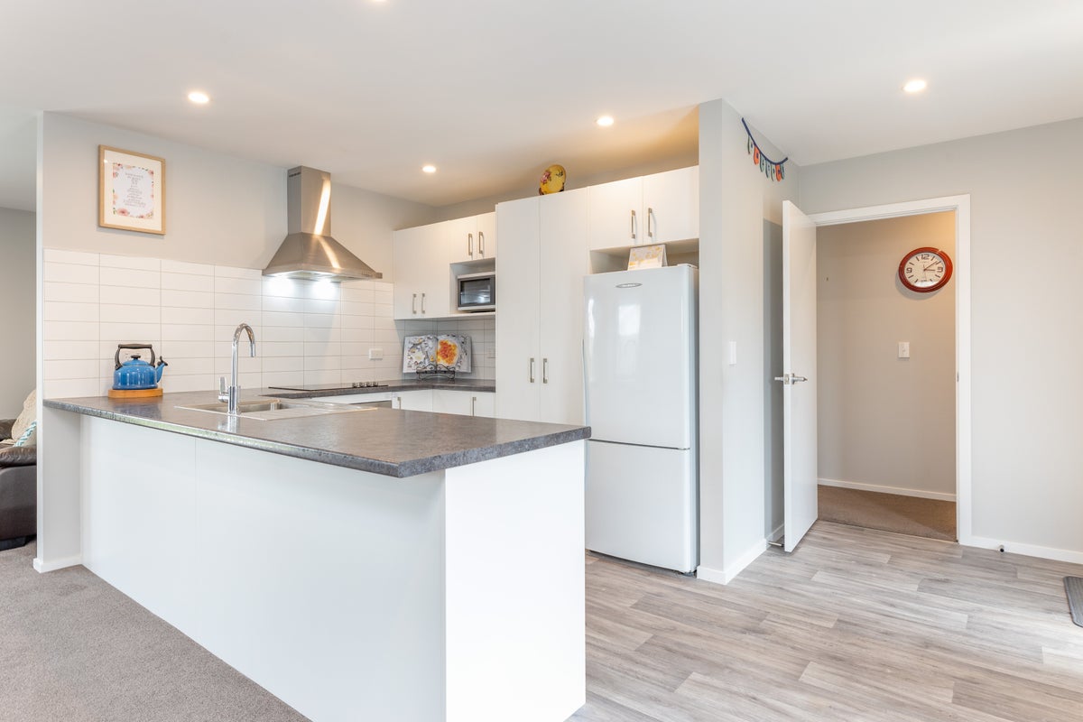 34 Roberts Road, Hei Hei, Christchurch - Carousel 2