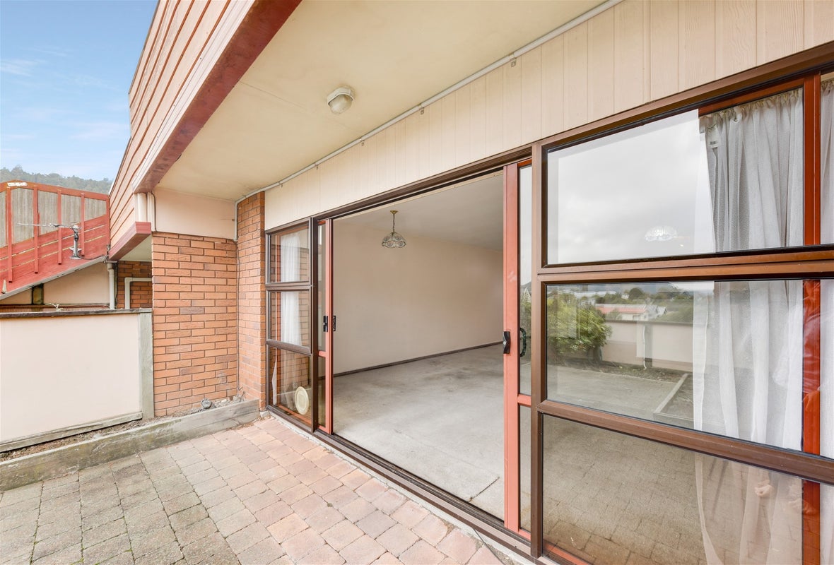 2/68 Waimea Road, Nelson South, Nelson - Carousel 2