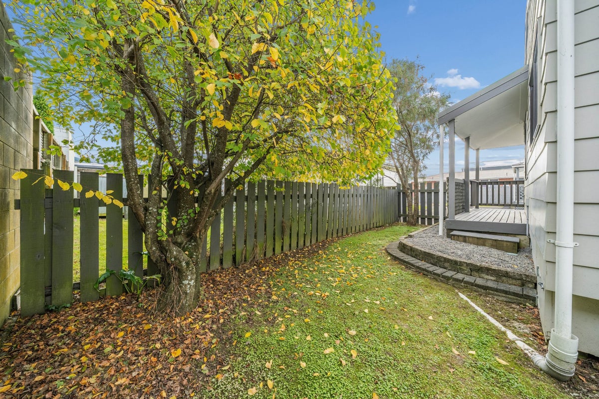3/264A Fergusson Drive, Heretaunga, Upper Hutt - Carousel 2