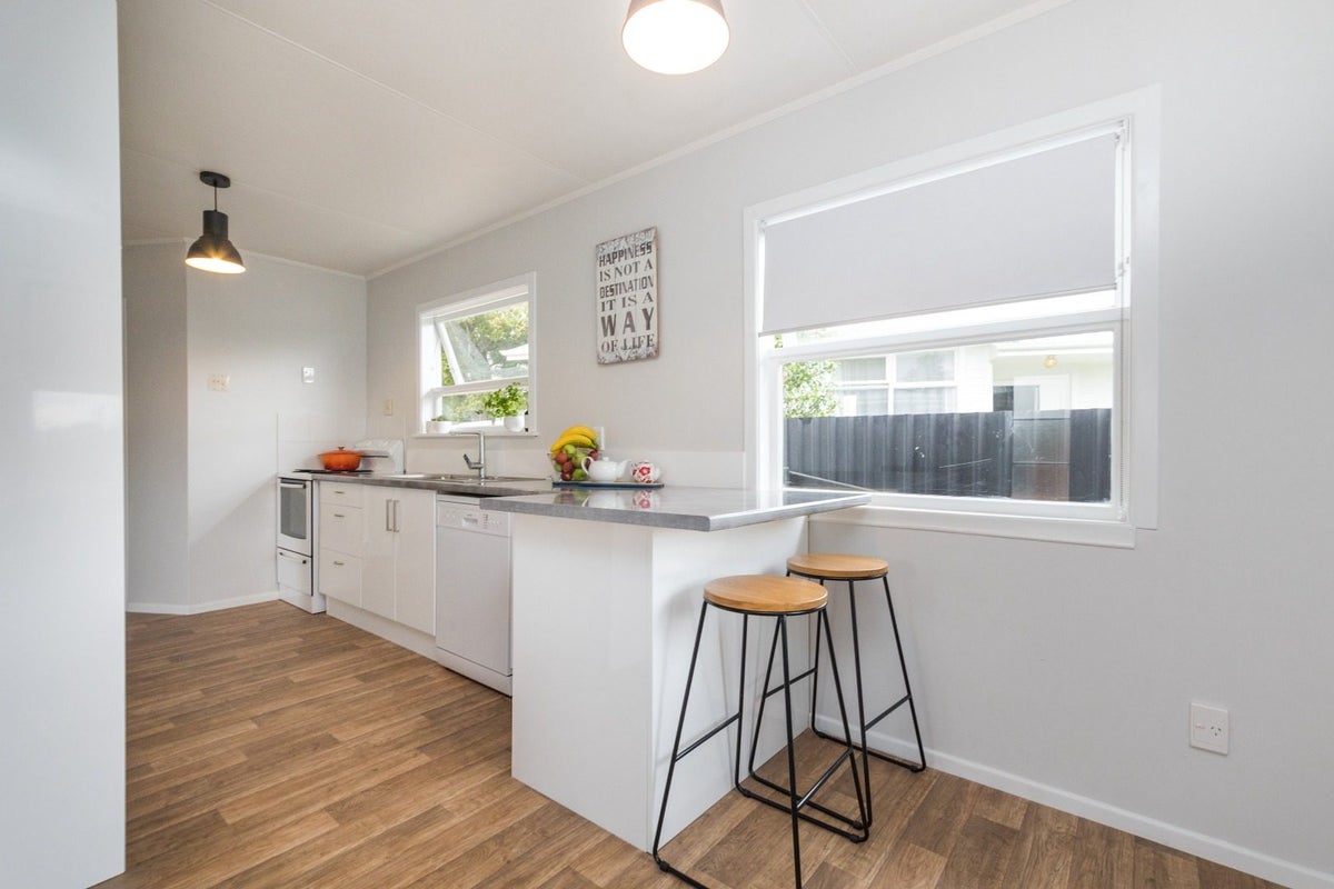 186 Milson Line, Milson, Palmerston North - Carousel 2