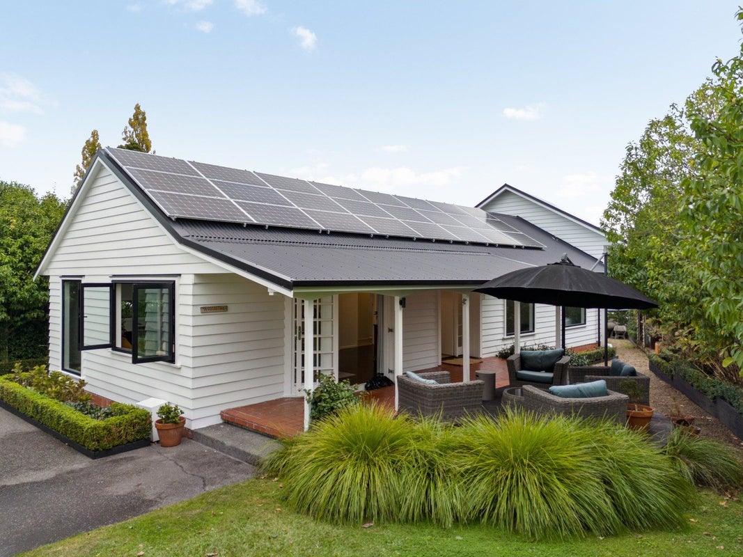 6 Charmaine Crescent, Chartwell, Hamilton - Carousel 1