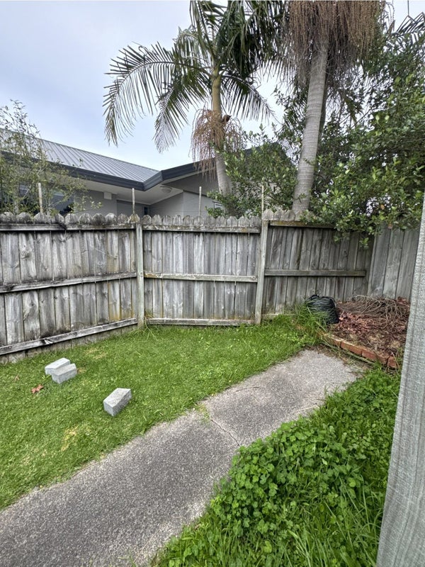 16 Linley Place, Hillcrest, Auckland - Carousel 18