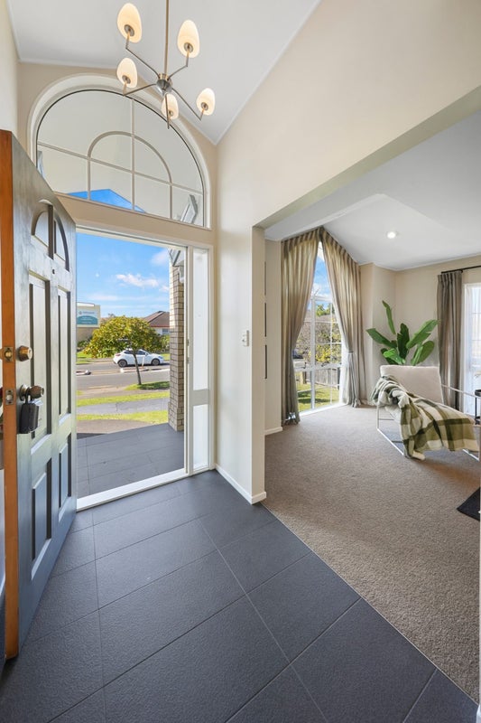 117 Millhouse Drive, Northpark, Auckland - Carousel 2