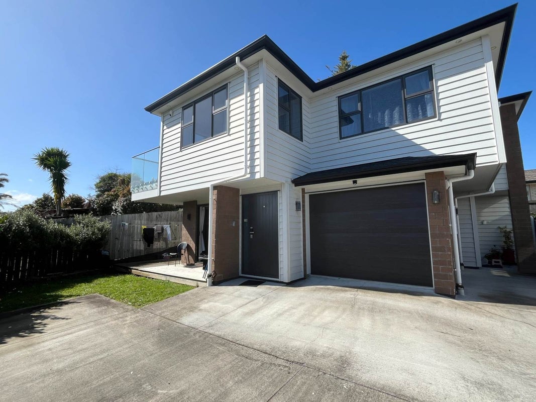 10B Rothery Road, Hillpark, Auckland - Carousel 7