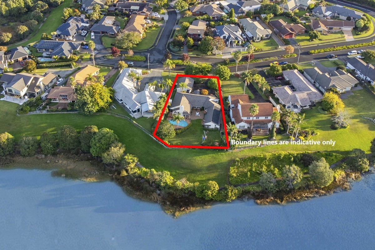 84 Rushgreen Avenue, Pahurehure, Papakura - Carousel 2