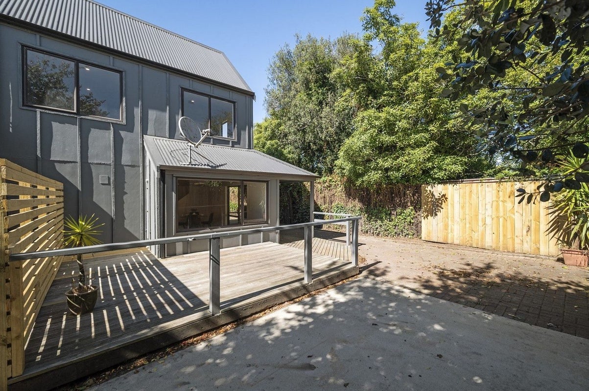 17D James Street, Victoria, Rotorua - Carousel 1