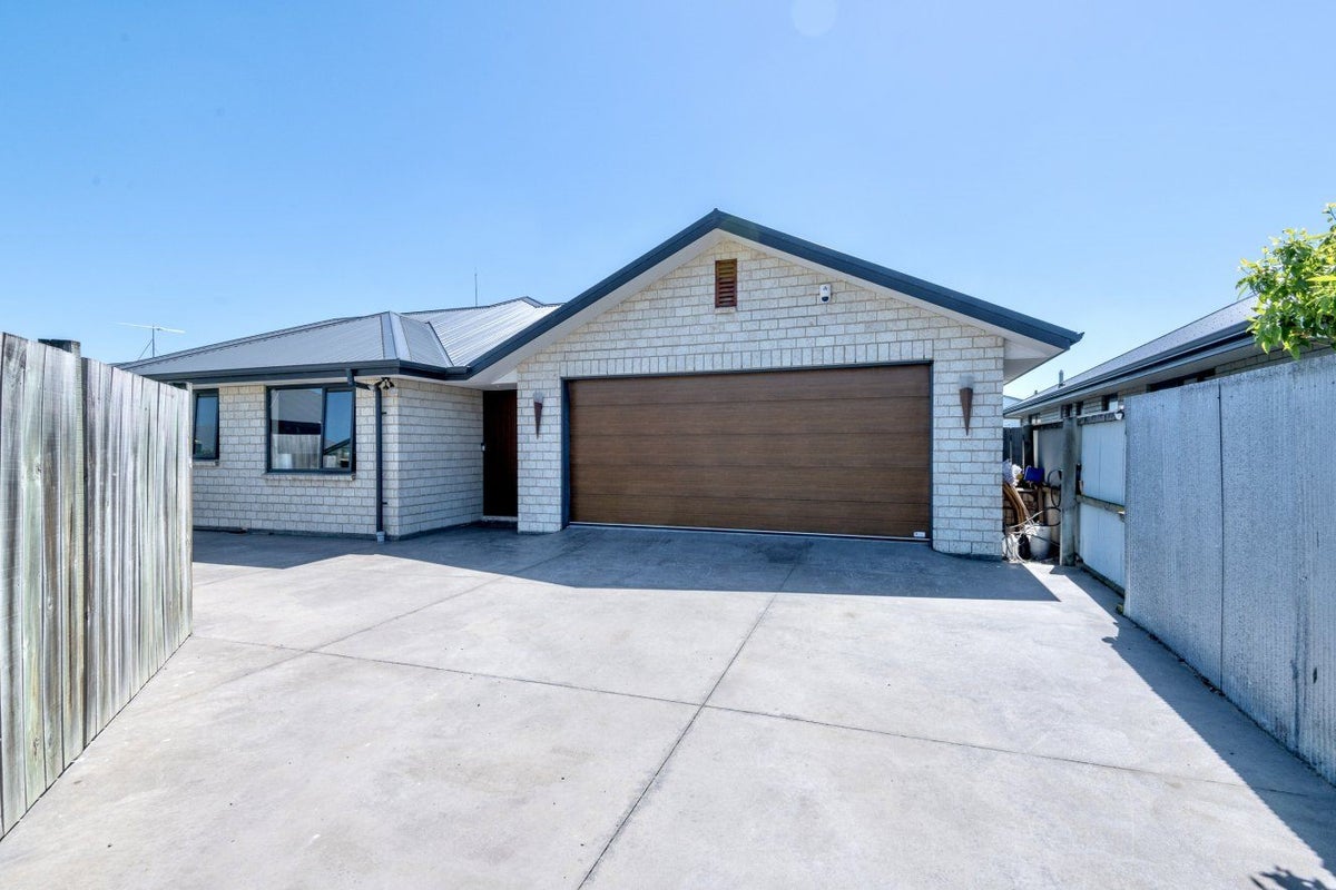 114A Thomson Street, Tinwald, Ashburton - Carousel 24