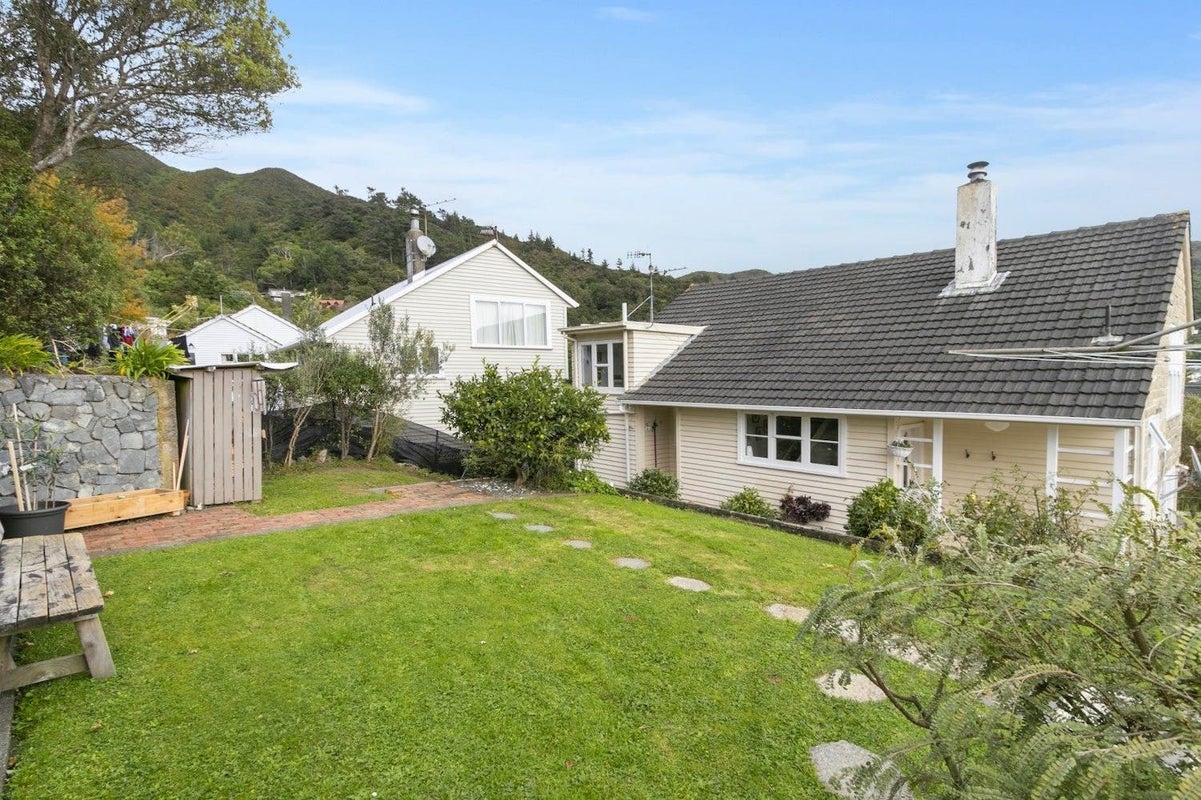 21 Cleland Crescent, Naenae, Lower Hutt - Carousel 15