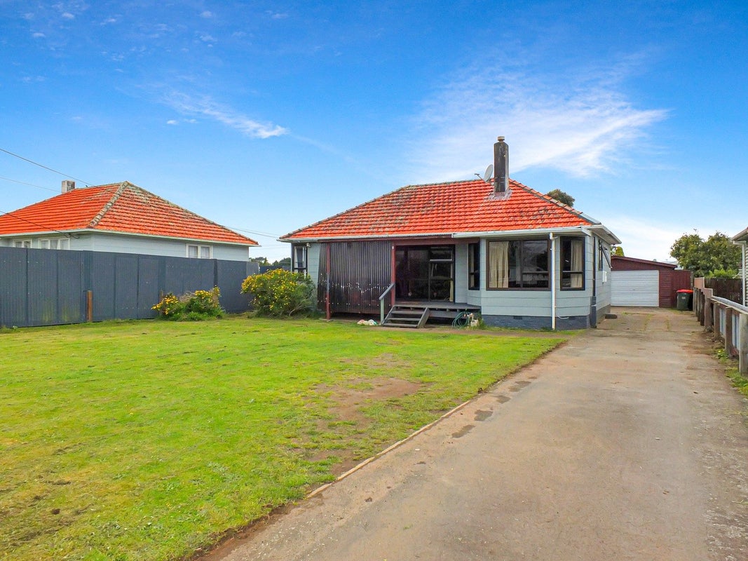 8 Russell Street, Foxton, Foxton - Carousel 1