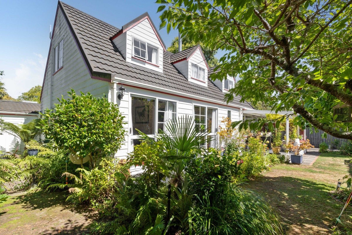 45A Essex Street, Masterton, Masterton - Carousel 1