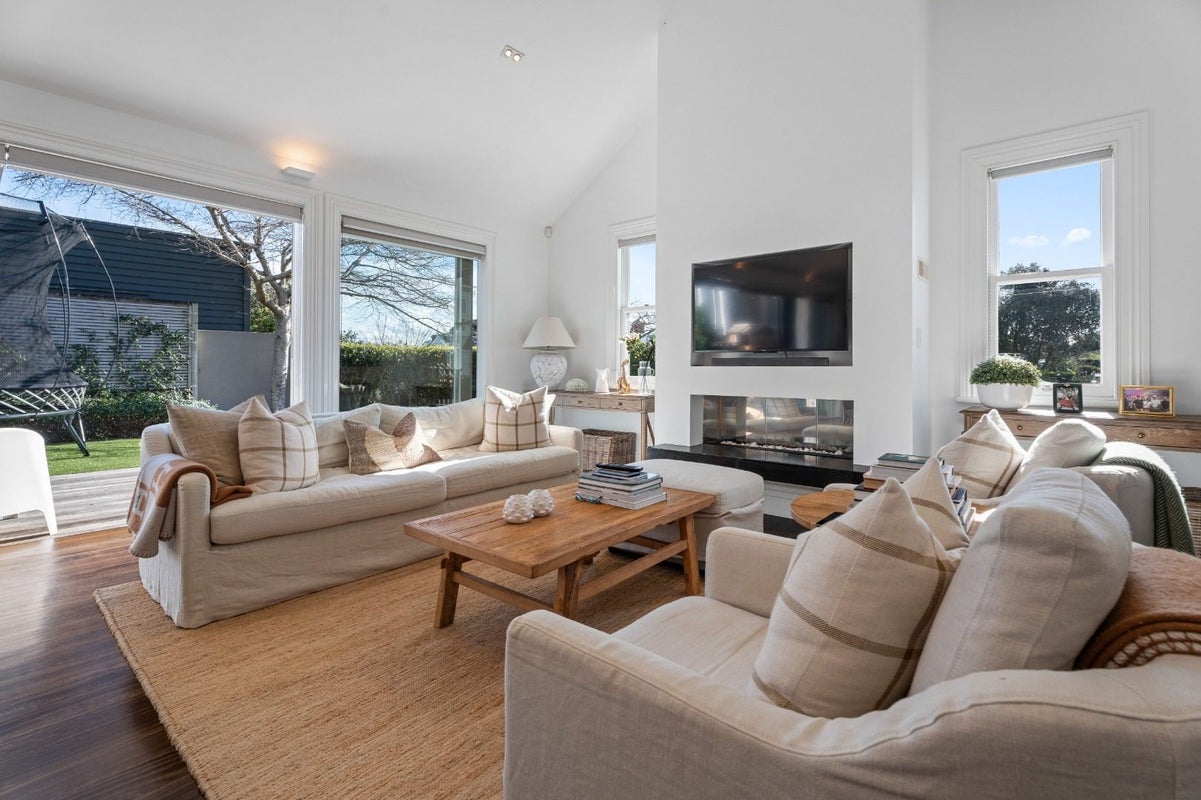 31 Burnley Terrace, Mount Eden, Auckland - Carousel 2