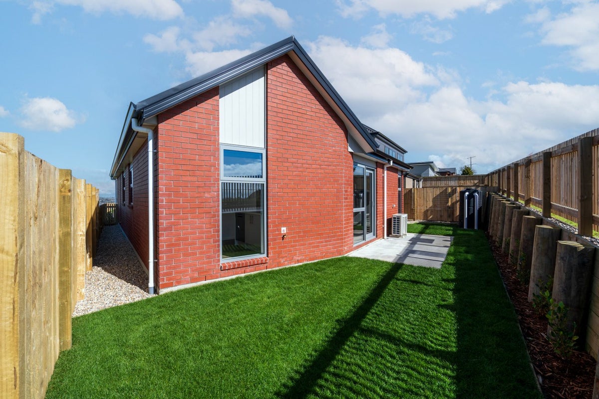 58 Scenic Rise, Rototuna North, Hamilton - Carousel 2