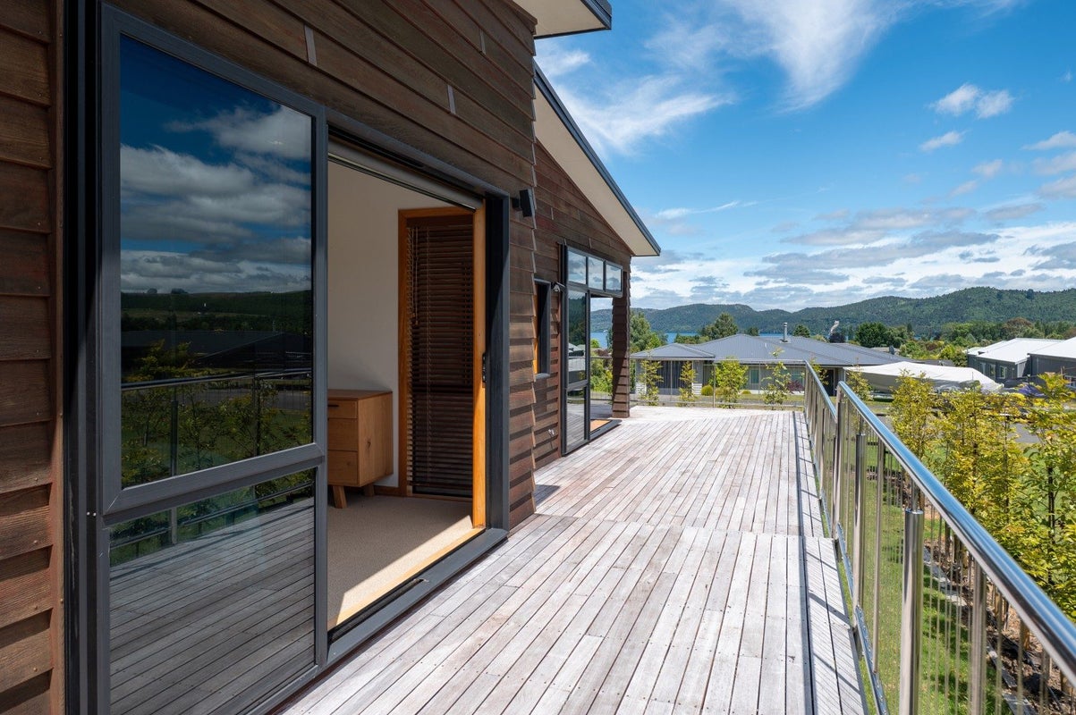 6 Kestrel Lane, Kinloch, Taupo, Waikato - Carousel 2