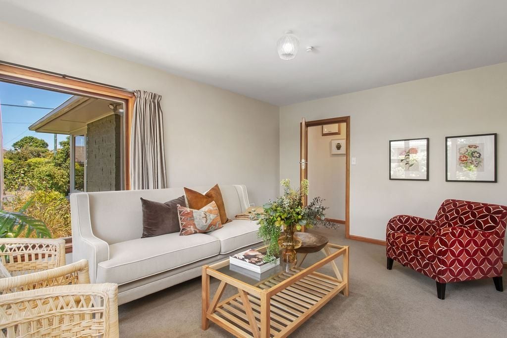 39 Hudson Street, Bryndwr, Christchurch - Carousel 2