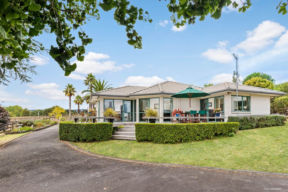 791 Runciman Road, Runciman, Drury - Carousel 2