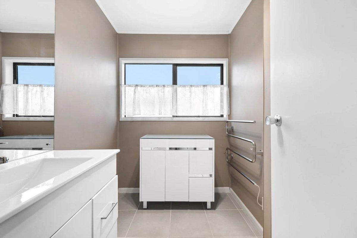 2 Le Havre Place, Takanini, Auckland - Carousel 13