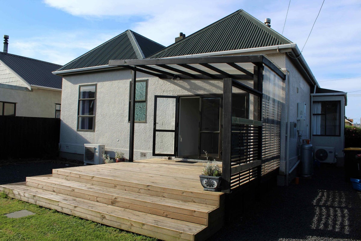16 Nile Street, Saint Clair, Dunedin - Carousel 15