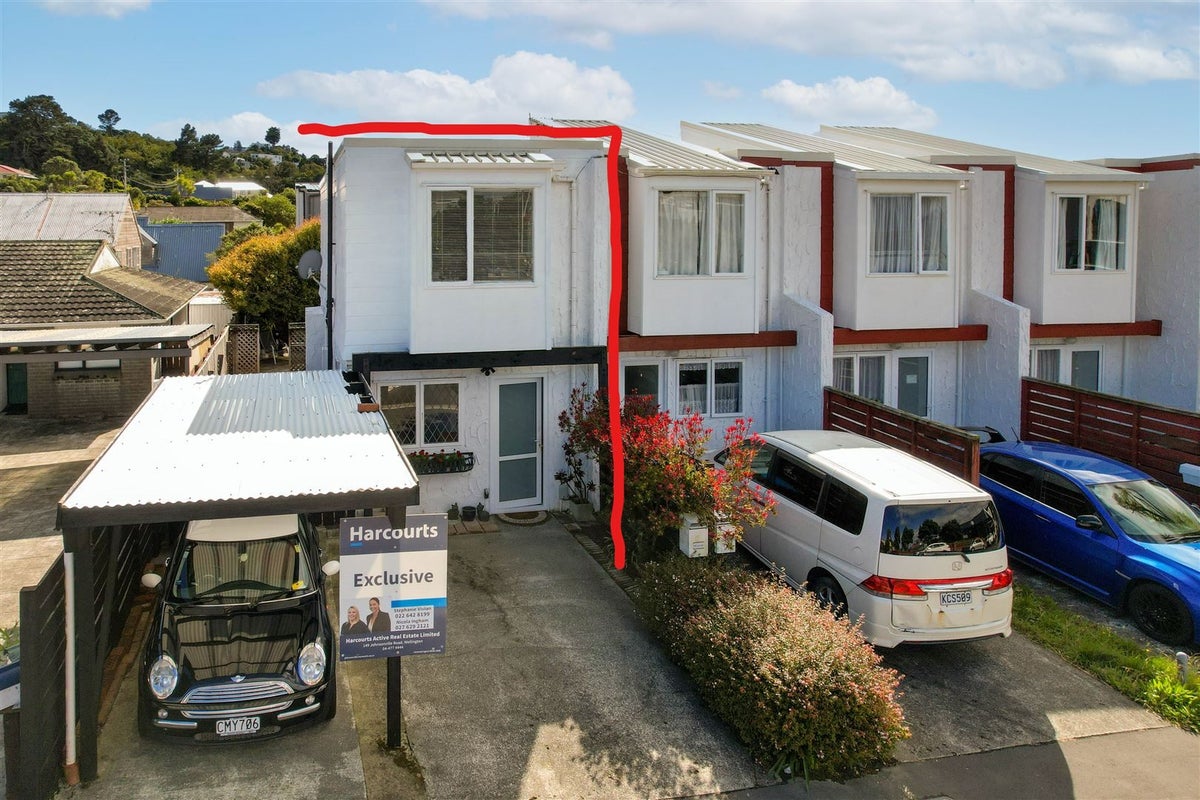 1/20 Frankmoore Avenue, Johnsonville, Wellington - Carousel 2