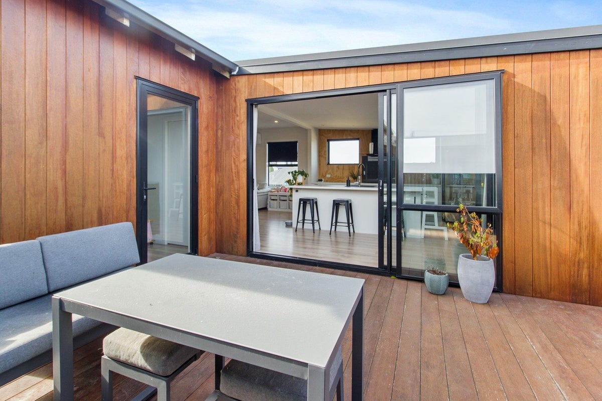 88 Church Street, Seaview, Timaru - Carousel 1