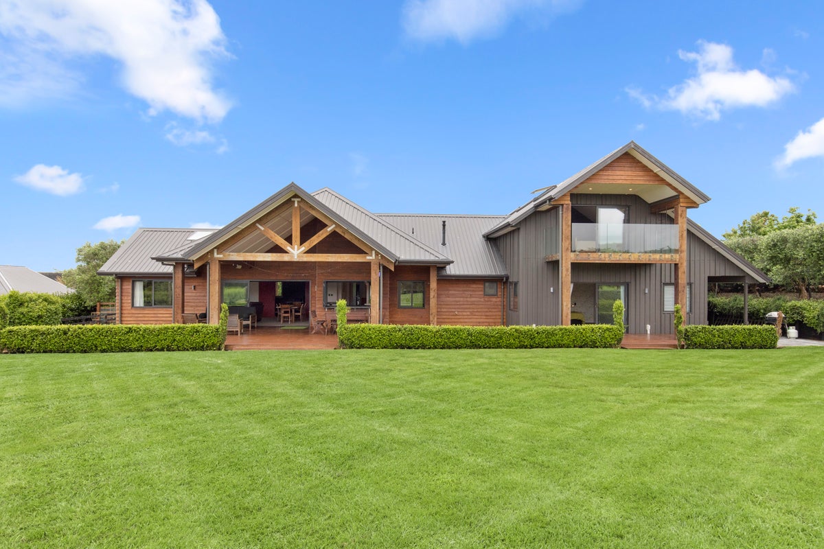 7 Titoki Way, Waiau Pa, Pukekohe - Carousel 1