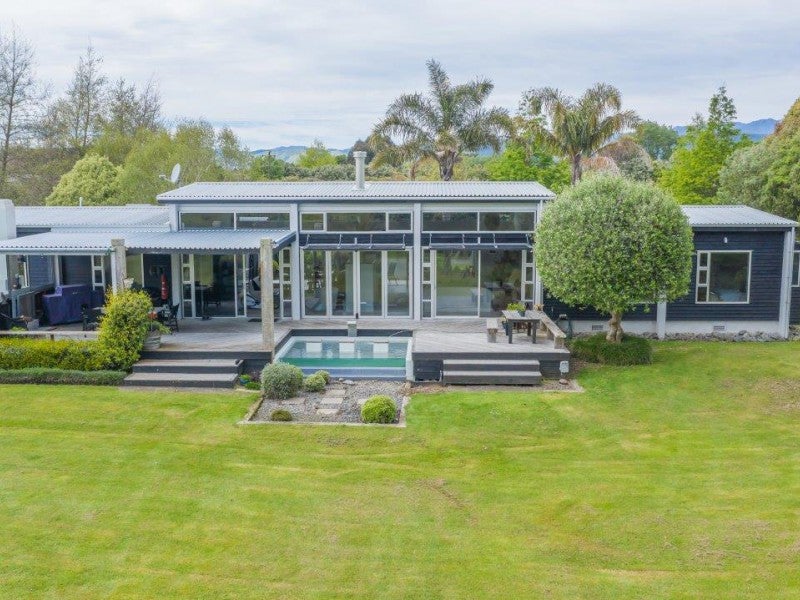 55 Kahukura Avenue, Waitarere Beach, Levin - Carousel 2