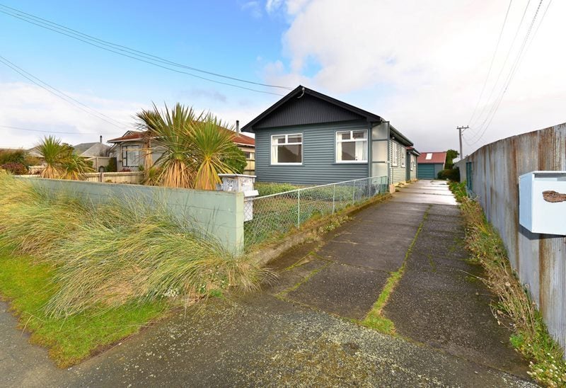 84 Oram Avenue, New Brighton, Christchurch - Carousel 1