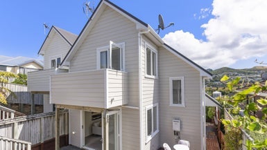29A Bould St, Johnsonville, Wellington - Carousel 1