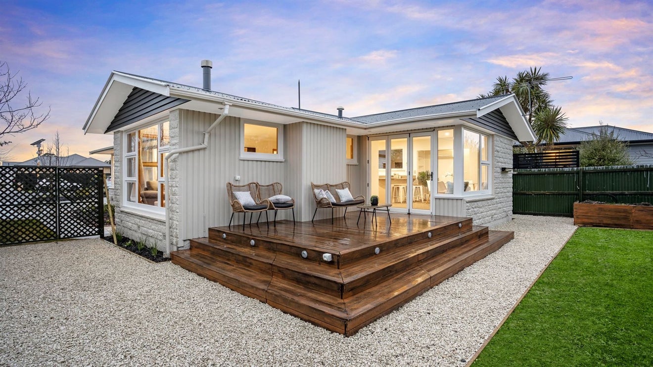 9 Eglinton Street, Avondale, Christchurch - Carousel 1
