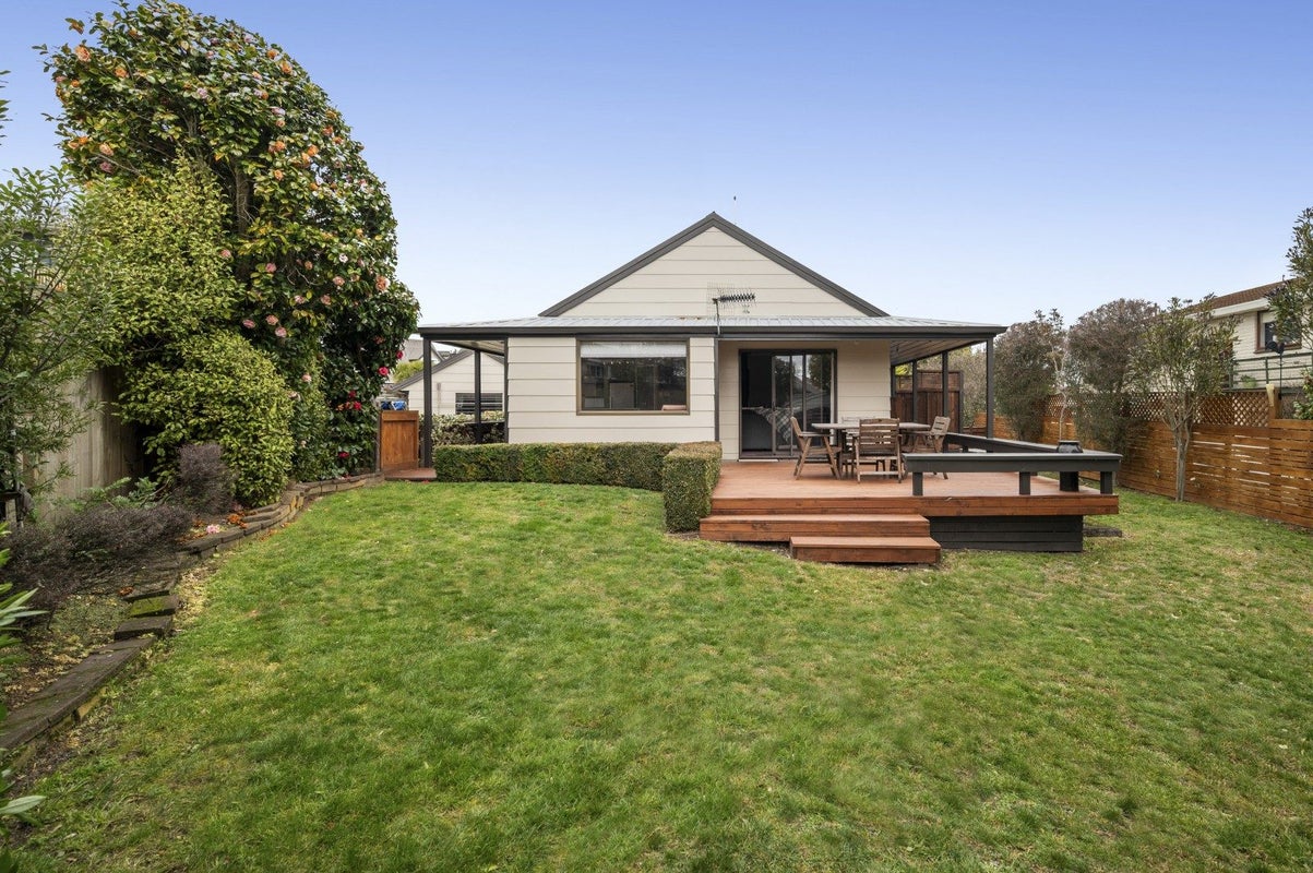 43 St James Street, Richmond Heights, Taupo - Carousel 1