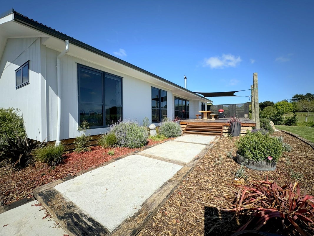 710 Maharakeke Road, Hatuma, Waipukurau - Carousel 1