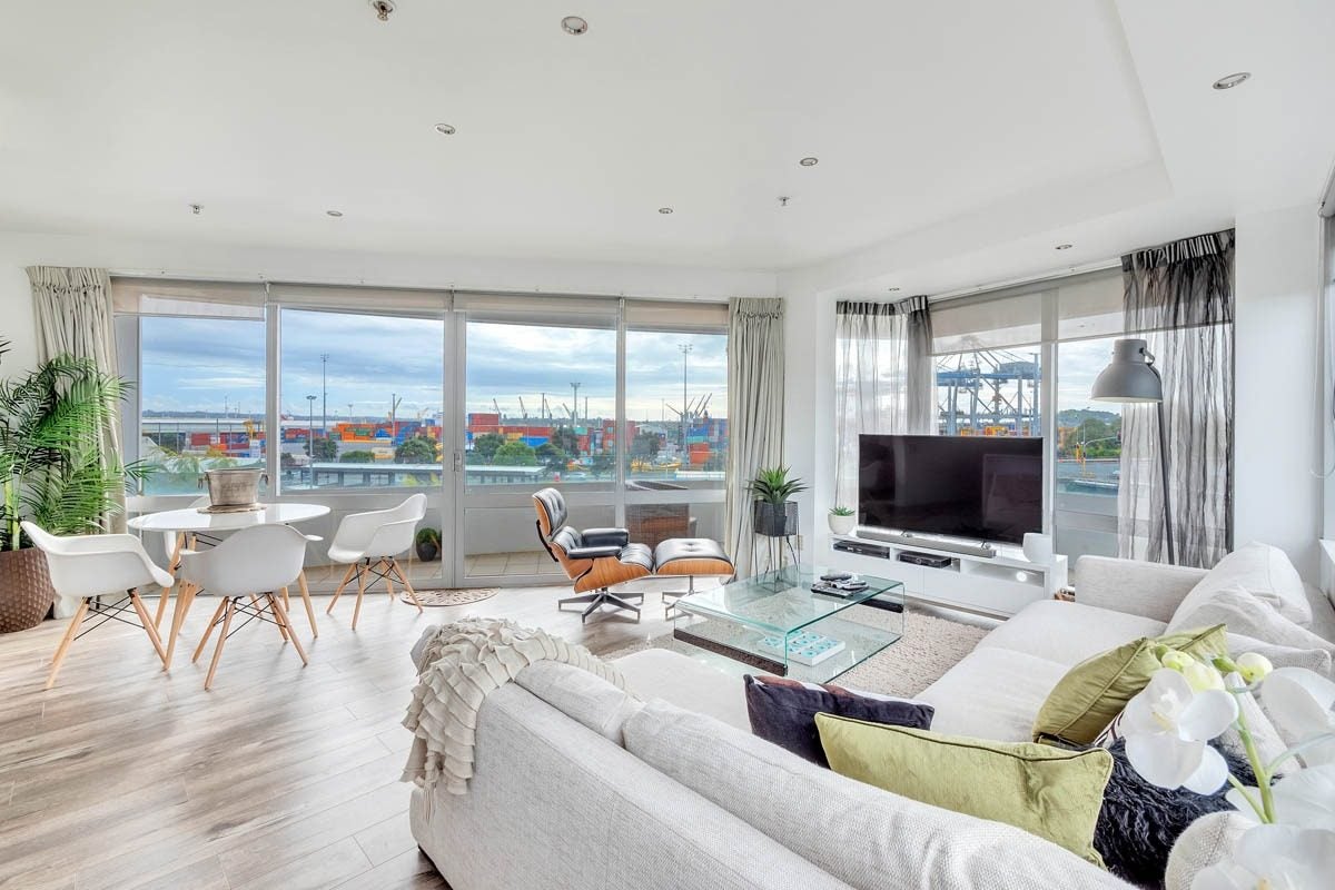 406/88 The Strand, Auckland Central - Carousel 1