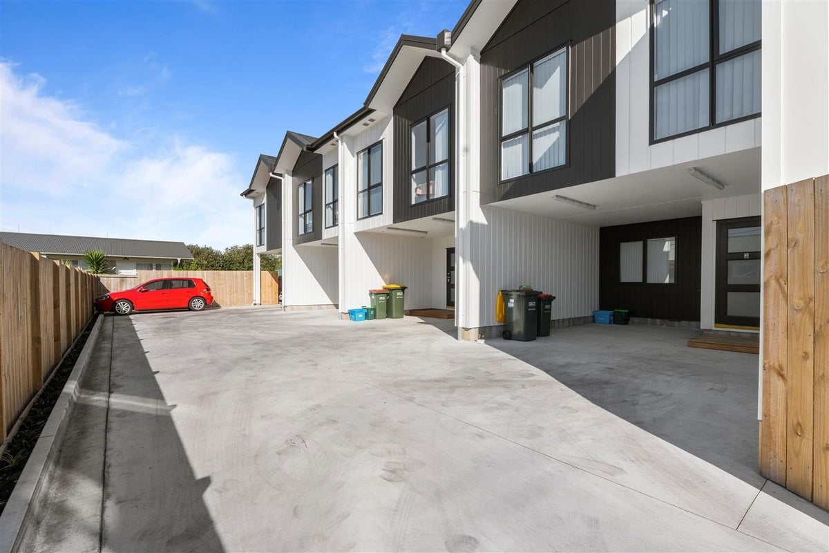 3/70 Cameron Road, Hamilton East, Hamilton - Carousel 1