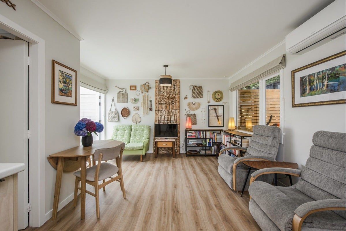 3/154 Moxham Avenue, Hataitai, Wellington - Carousel 2