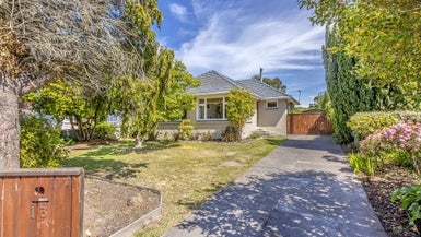 13 Manurere Street, Hei Hei, Christchurch - Carousel 1