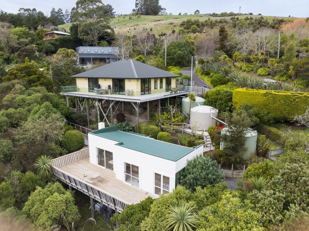 14 Watkins Street, Purakaunui, Port Chalmers - Carousel 2