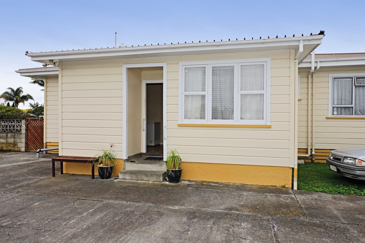 901 Eaton Road, Saint Leonards, Hastings - Carousel 18