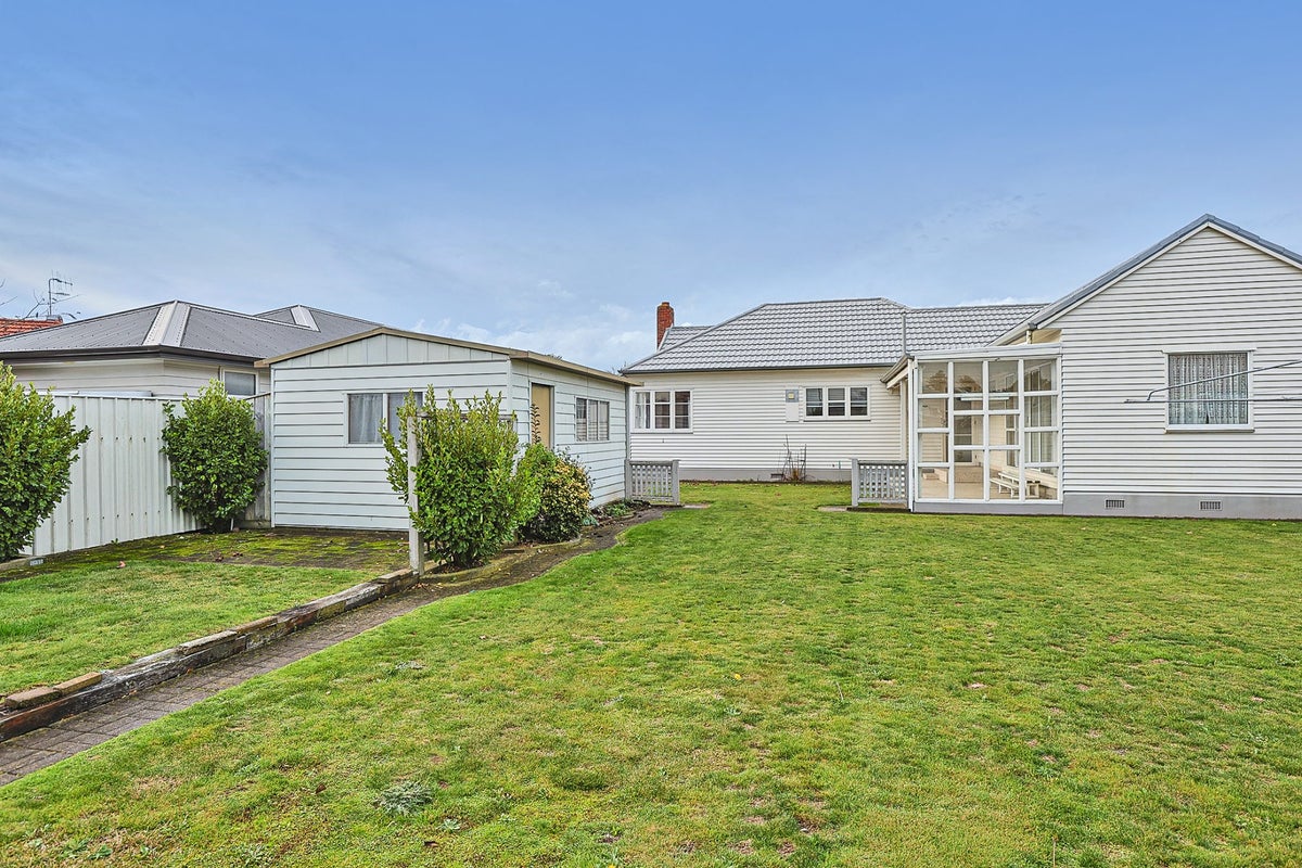 405 Akina Street, Akina, Hastings - Carousel 15